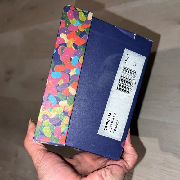 NIB Stuart Weitzman Trifecta Metallic Jelly Sandal, Silver size 8 - Picture 3 of 3